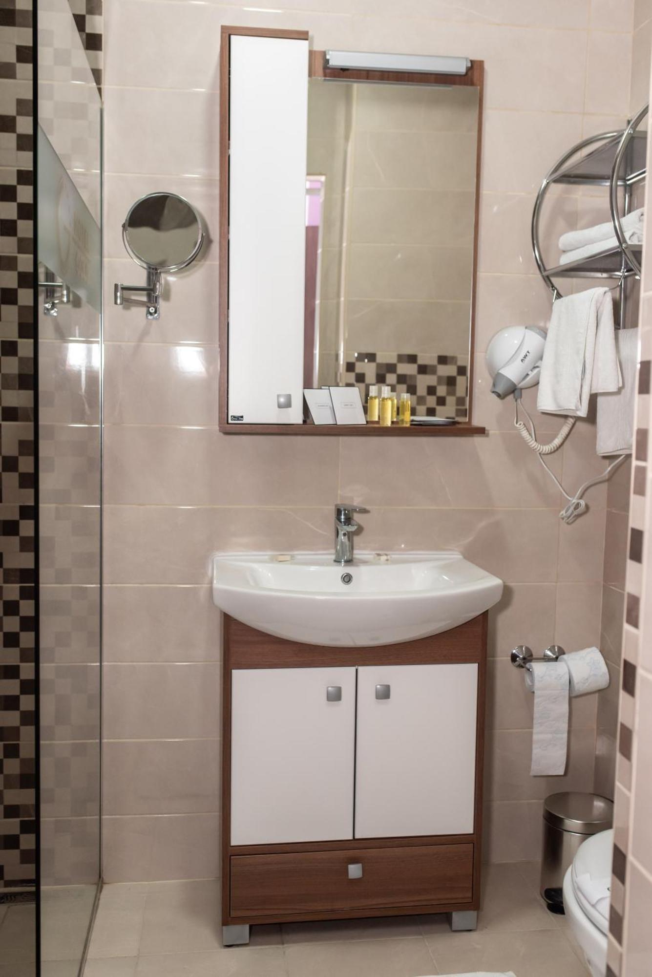 פלייבליה Hotel Gold מראה חיצוני תמונה